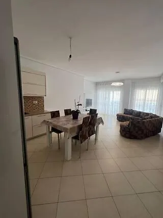 Flat View Appartamento Sarandë