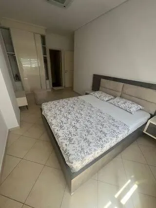 Flat View شقة